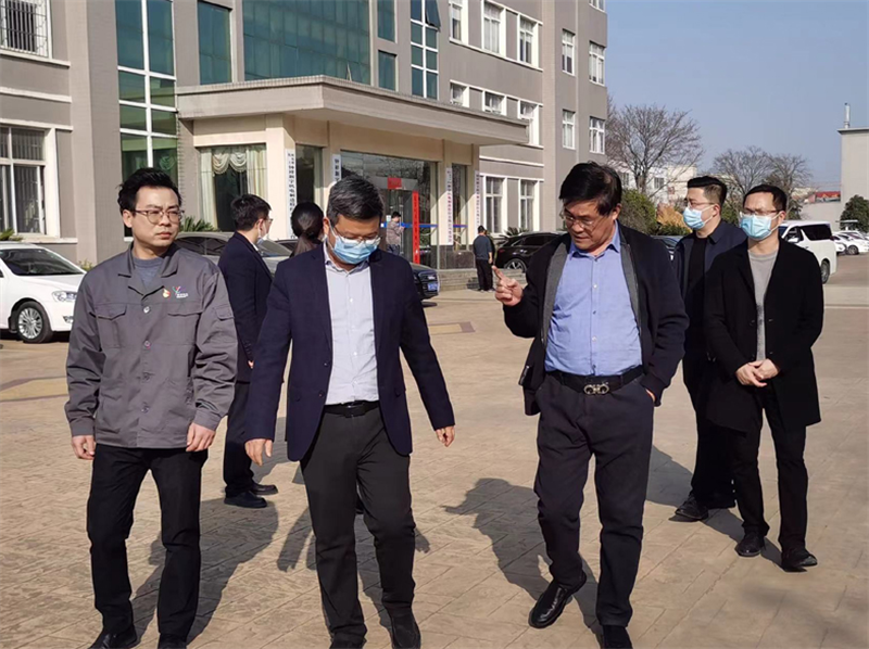 ��������ί�쵼����3499��˹ά��˹������˾